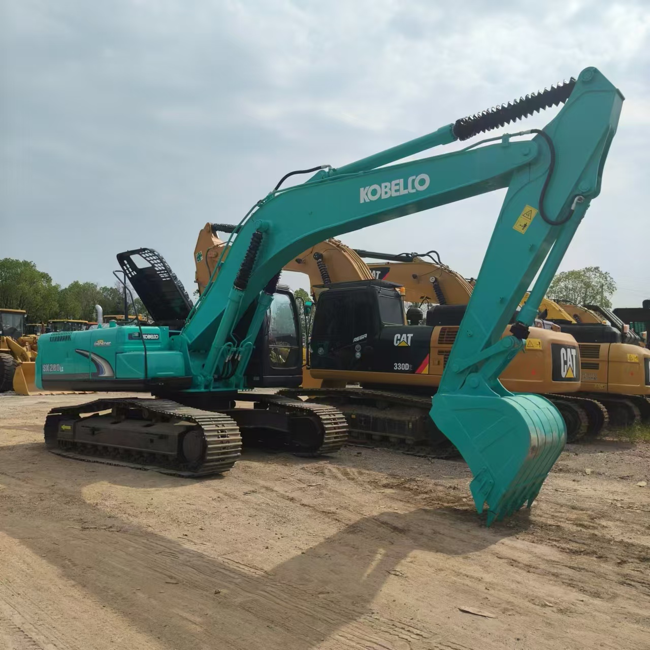 Pelle sur chenille KOBELCO SK260: photos 6