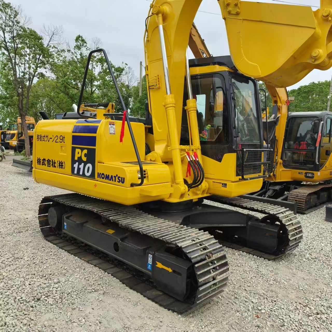 Pelle sur chenille KOMATSU PC110: photos 9