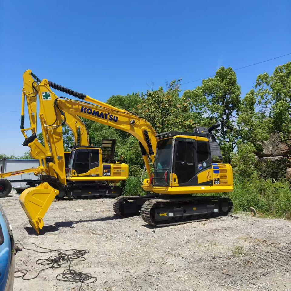 KOMATSU PC130 - Pelle sur chenille: photos 4 KOMATSU PC130 - Pelle sur chenille: photos 4