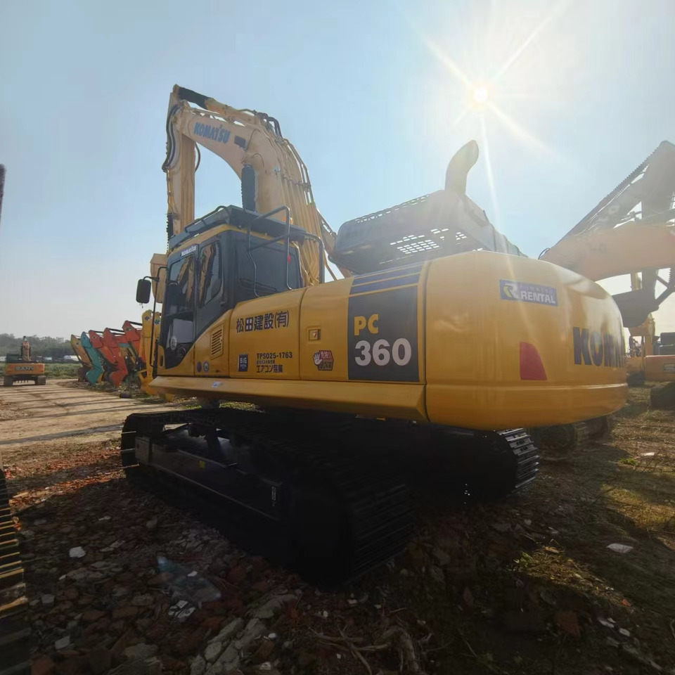 KOMATSU PC360 - Pelle sur chenille: photos 4 KOMATSU PC360 - Pelle sur chenille: photos 4