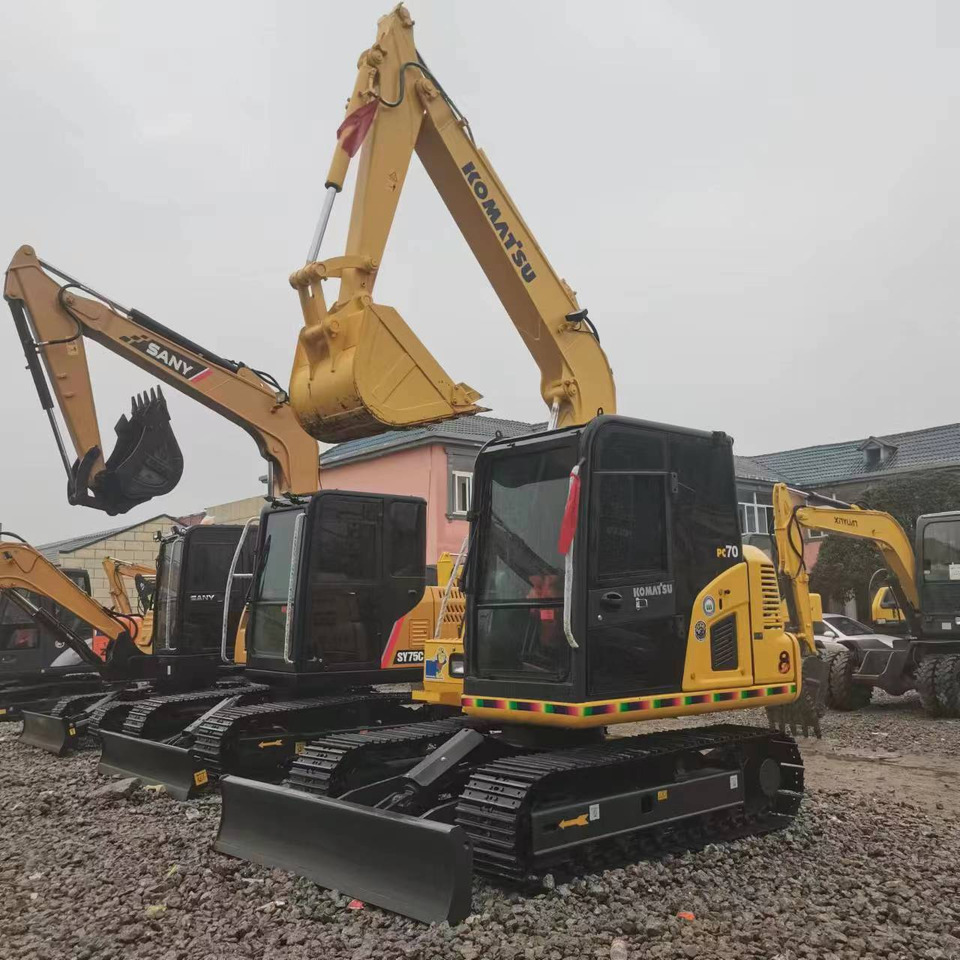 KOMATSU PC70 - Mini pelle: photos 5 KOMATSU PC70 - Mini pelle: photos 5