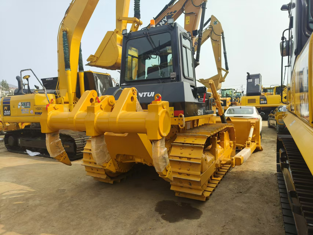 SHANTUI SD16 - Bulldozer: photos 4 SHANTUI SD16 - Bulldozer: photos 4