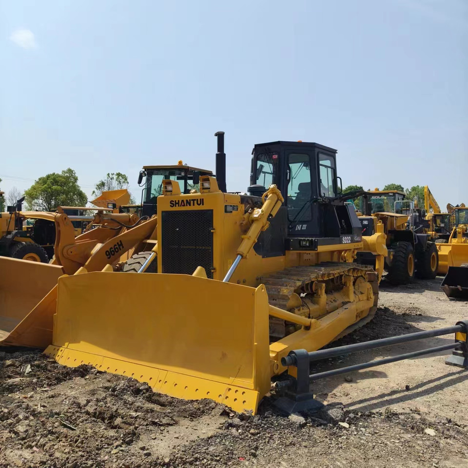 SHANTUI SD22 - Bulldozer: photos 1 SHANTUI SD22 - Bulldozer: photos 1