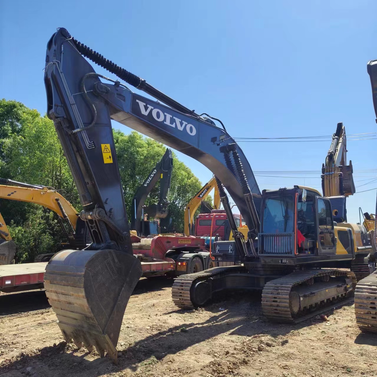 VOLVO EC290 - Pelle sur chenille: photos 2 VOLVO EC290 - Pelle sur chenille: photos 2