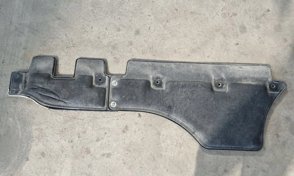 EKOLOGIA WYCISZENIE WYGŁUSZENIE OSŁONA SILNIKA LEWA FORD F-MAX CARGO EURO 6 - Moteur et pièces: photos 3 EKOLOGIA WYCISZENIE WYGŁUSZENIE OSŁONA SILNIKA LEWA FORD F-MAX CARGO EURO 6 - Moteur et pièces: photos 3