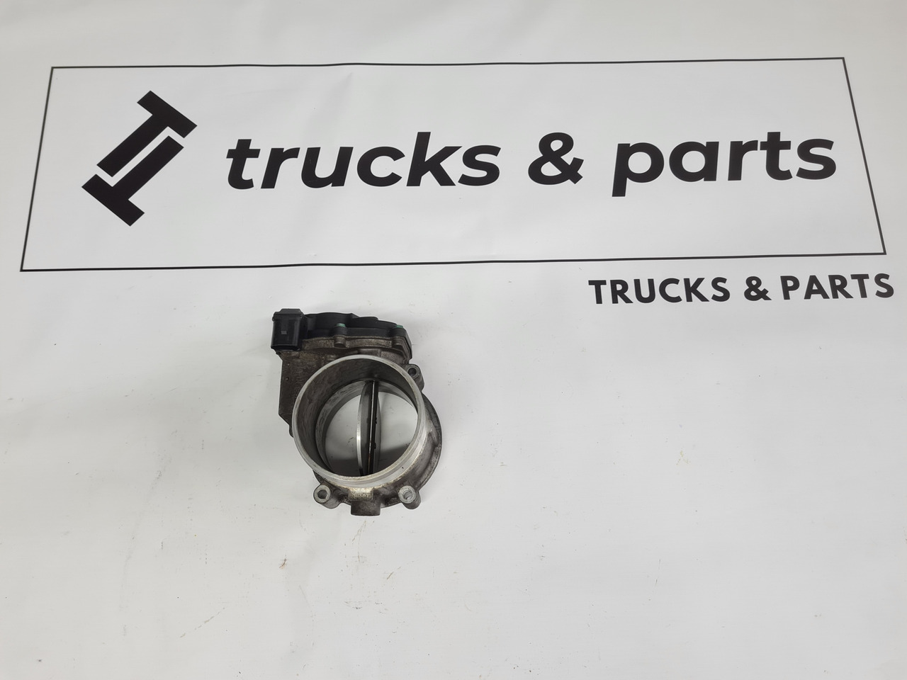 FORD PRZEPUSTNICA ZAWÓR EGR FORD F-MAX 500 TRUCKS GC46 9E926 - Moteur et pièces pour Camion: photos 1 FORD PRZEPUSTNICA ZAWÓR EGR FORD F-MAX 500 TRUCKS GC46 9E926 - Moteur et pièces pour Camion: photos 1