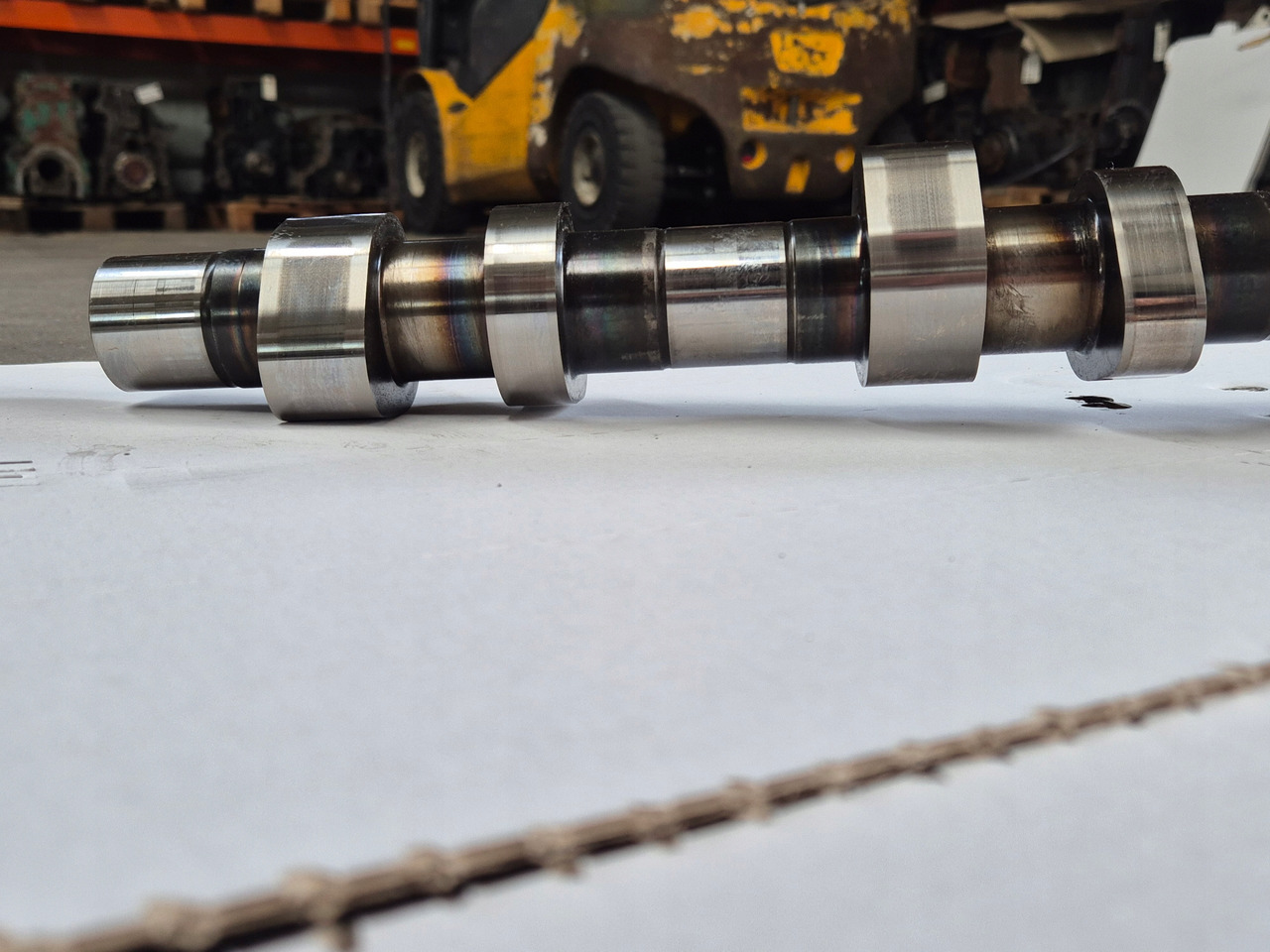 FORD WAŁEK ROZRZĄDU FORD F-MAX 500 TRUCKS CARGO GC46-6250-BC - Arbre à cames pour Camion: photos 2 FORD WAŁEK ROZRZĄDU FORD F-MAX 500 TRUCKS CARGO GC46-6250-BC - Arbre à cames pour Camion: photos 2