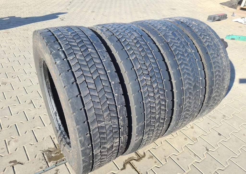 GOODYEAR TYŁ FUELMAX D 295/60 R 22.5 4 szt. stalowe - Pneus et jantes: photos 4 GOODYEAR TYŁ FUELMAX D 295/60 R 22.5 4 szt. stalowe - Pneus et jantes: photos 4