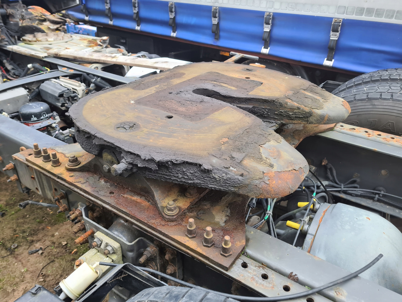 JOST - Sellette d'attelage pour Camion: photos 1 JOST - Sellette d'attelage pour Camion: photos 1