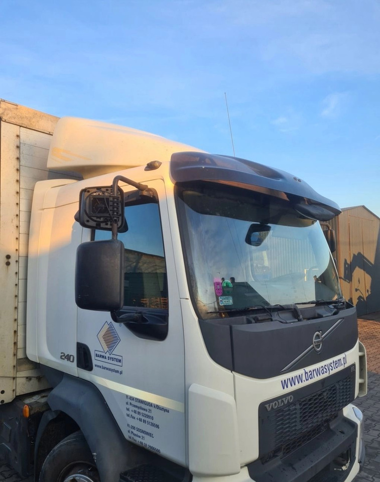 KABINA KOMPLETNA MANUAL VOLVO FL D5K EURO 6 - Cabine: photos 2 KABINA KOMPLETNA MANUAL VOLVO FL D5K EURO 6 - Cabine: photos 2