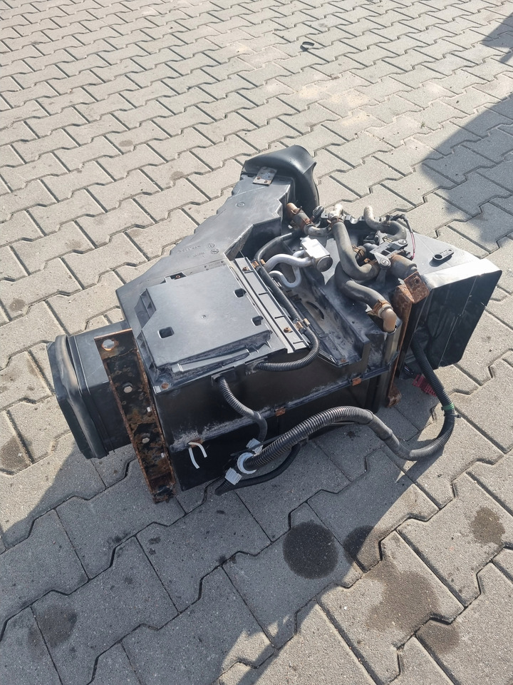 RENAULT NAGRZEWNICA RENAULT MAGNUM DXI LIFT VEGA - Chauffage/ Ventilation pour Camion: photos 2 RENAULT NAGRZEWNICA RENAULT MAGNUM DXI LIFT VEGA - Chauffage/ Ventilation pour Camion: photos 2