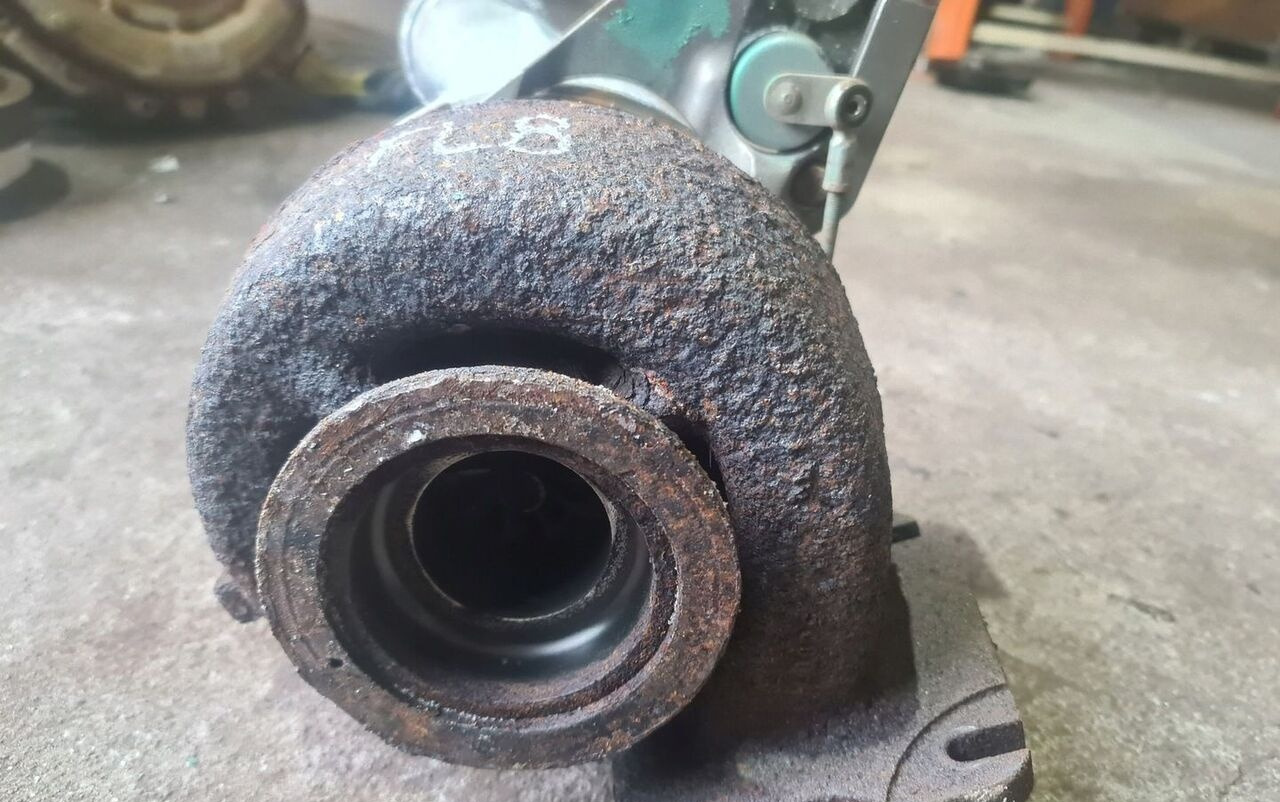 Renault 22060431 Volvo FL - Turbocompresseur pour Camion: photos 2 Renault 22060431 Volvo FL - Turbocompresseur pour Camion: photos 2
