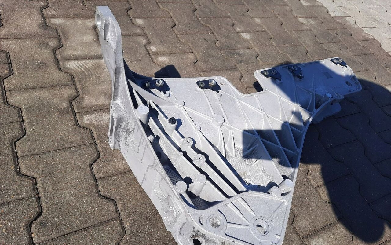 Renault MOCOWANIE ŁAPA KABINY T GAMA HIGH 82311041 - Cabine et intérieur pour Camion: photos 1 Renault MOCOWANIE ŁAPA KABINY T GAMA HIGH 82311041 - Cabine et intérieur pour Camion: photos 1