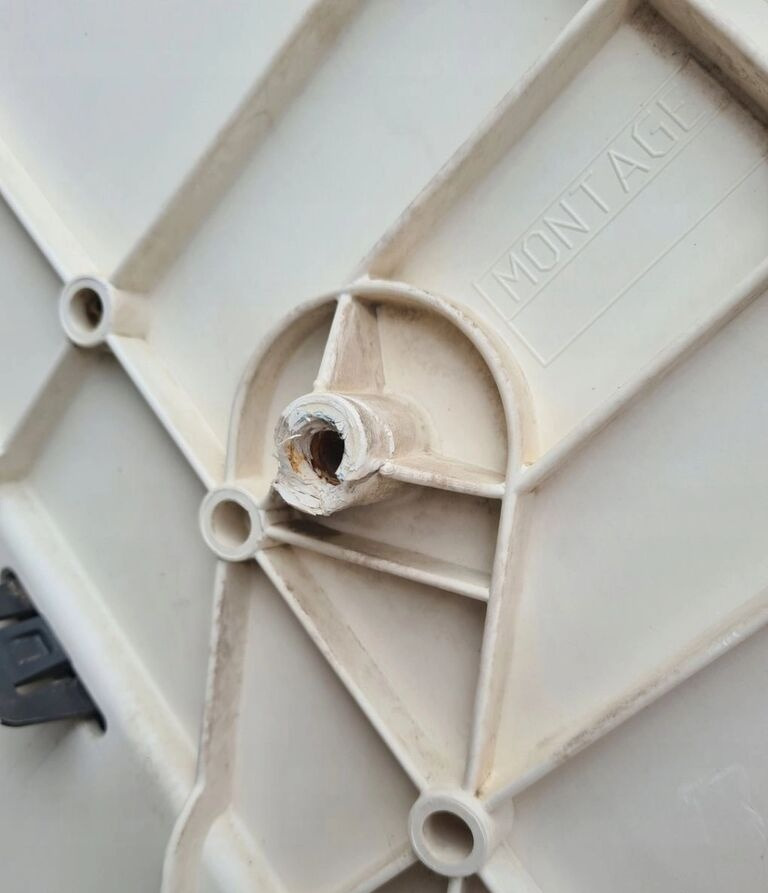 Renault OE Renault PREMIUM LANDER KERAX DXI - Capot pour Camion: photos 5 Renault OE Renault PREMIUM LANDER KERAX DXI - Capot pour Camion: photos 5