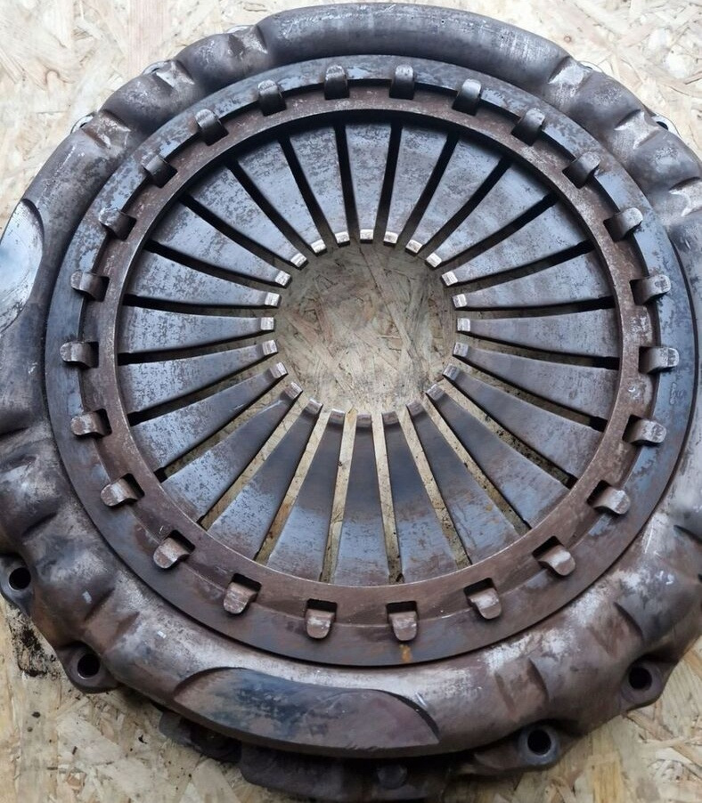 Sachs DOCISK VOLVO FH 4 22442376 - Embrayage et pièces pour Camion: photos 2 Sachs DOCISK VOLVO FH 4 22442376 - Embrayage et pièces pour Camion: photos 2