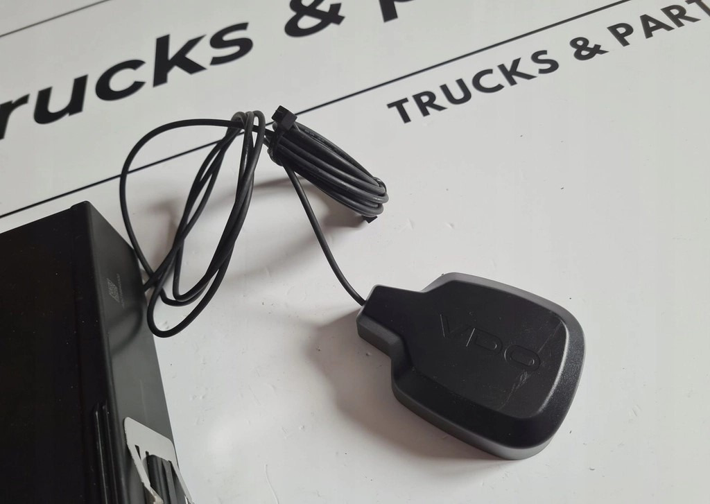 VDO 12V/24V R4.1 2024 ROK 2 GENERACJI - Chronotachygraphe: photos 3 VDO 12V/24V R4.1 2024 ROK 2 GENERACJI - Chronotachygraphe: photos 3