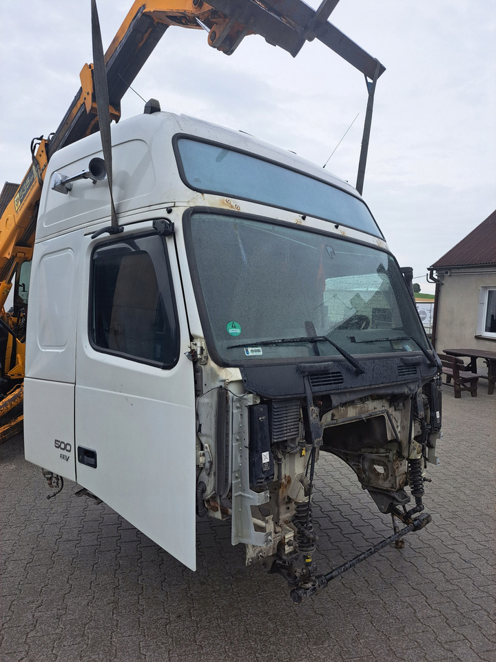 VOLVO KOMPLETNA VOLVO FH 12 13 XL WYSOKA KABINA AUTOMAT - Cabine pour Camion: photos 3 VOLVO KOMPLETNA VOLVO FH 12 13 XL WYSOKA KABINA AUTOMAT - Cabine pour Camion: photos 3