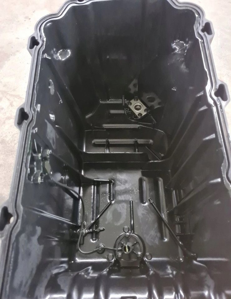 Carter d'huile pour Camion VOLVO MISA MISKA OLEJOWA SILNIKA VOLVO FH 16 D16K EURO 6: photos 8