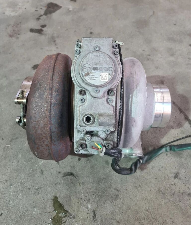 VOLVO TURBINA TURBOSPRĘŻARKA FH 16 D16K 750 EURO 6 3789660 HW-3789663 - Turbocompresseur pour Camion: photos 5 VOLVO TURBINA TURBOSPRĘŻARKA FH 16 D16K 750 EURO 6 3789660 HW-3789663 - Turbocompresseur pour Camion: photos 5