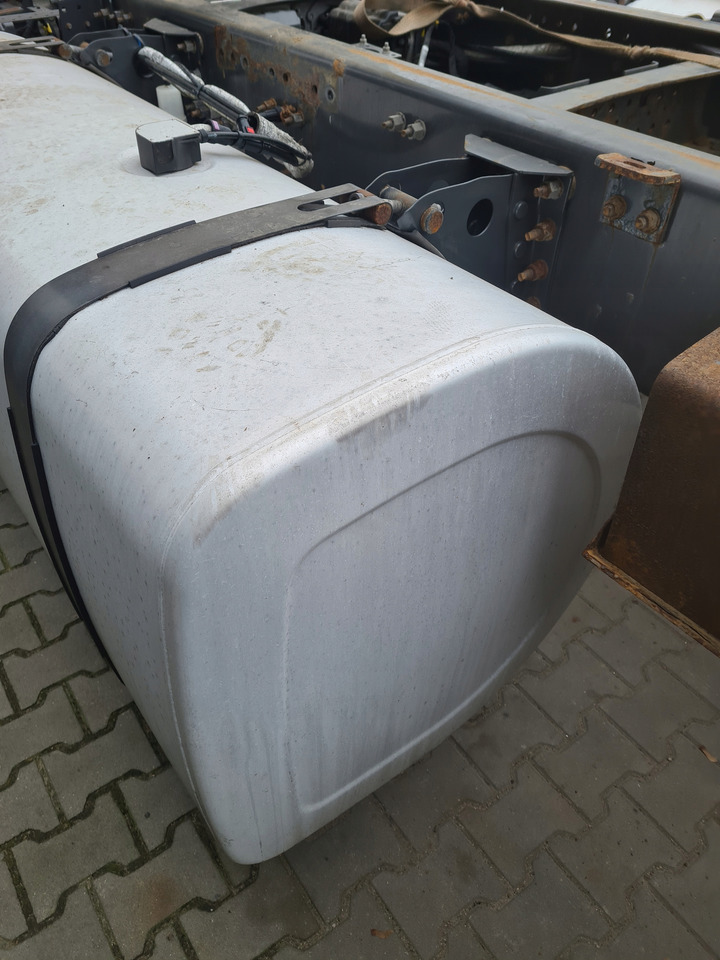 VOLVO ZBIORNIK PALIWA RENAULT PREMIUM MAGNUM DXI GAMA T VOLVO FH FM 13 4 170x70x70 - Réservoir de carburant pour Camion: photos 4 VOLVO ZBIORNIK PALIWA RENAULT PREMIUM MAGNUM DXI GAMA T VOLVO FH FM 13 4 170x70x70 - Réservoir de carburant pour Camion: photos 4