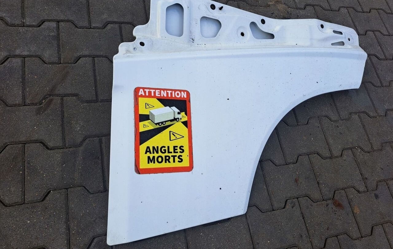 Volvo FH 4 EURO 6 truck - Carrosserie et extérieur pour Camion: photos 2 Volvo FH 4 EURO 6 truck - Carrosserie et extérieur pour Camion: photos 2