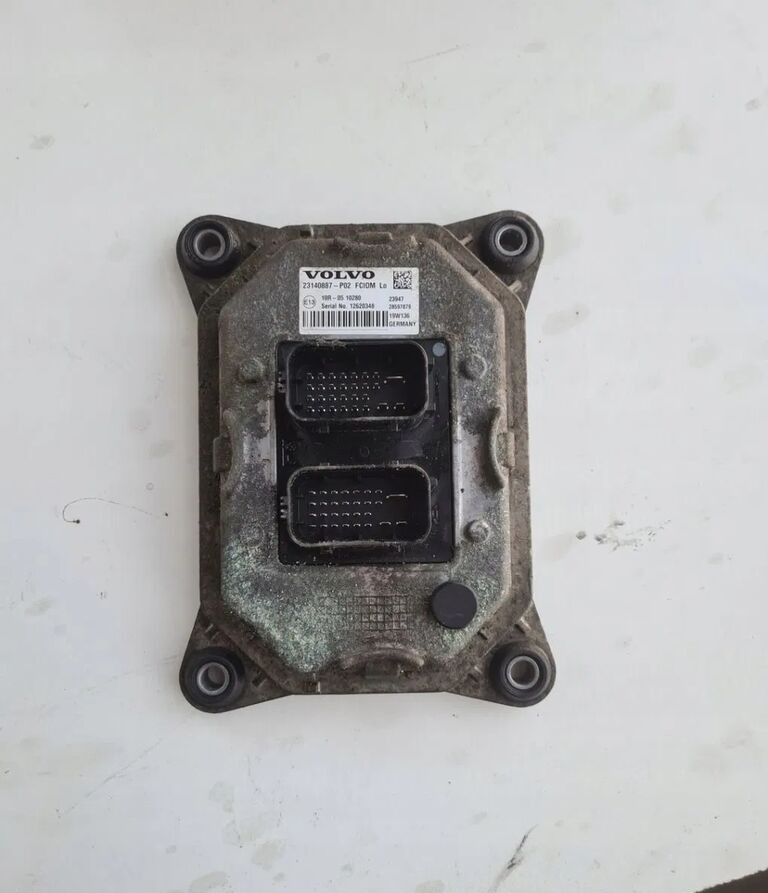Volvo FH 4 FMX 23140887 P02 Volvo VOLVO FH 4 FMX 23140887 P02 - Bloc de gestion pour Camion: photos 1 Volvo FH 4 FMX 23140887 P02 Volvo VOLVO FH 4 FMX 23140887 P02 - Bloc de gestion pour Camion: photos 1