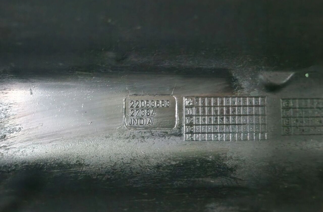 Volvo SSĄCY DOLOTOWY FH 16 D16K EURO 6 22053653 Volvo VOLVO FH 16 D16K EURO 6 22053653 - Collecteur d'admission pour Camion: photos 3 Volvo SSĄCY DOLOTOWY FH 16 D16K EURO 6 22053653 Volvo VOLVO FH 16 D16K EURO 6 22053653 - Collecteur d'admission pour Camion: photos 3