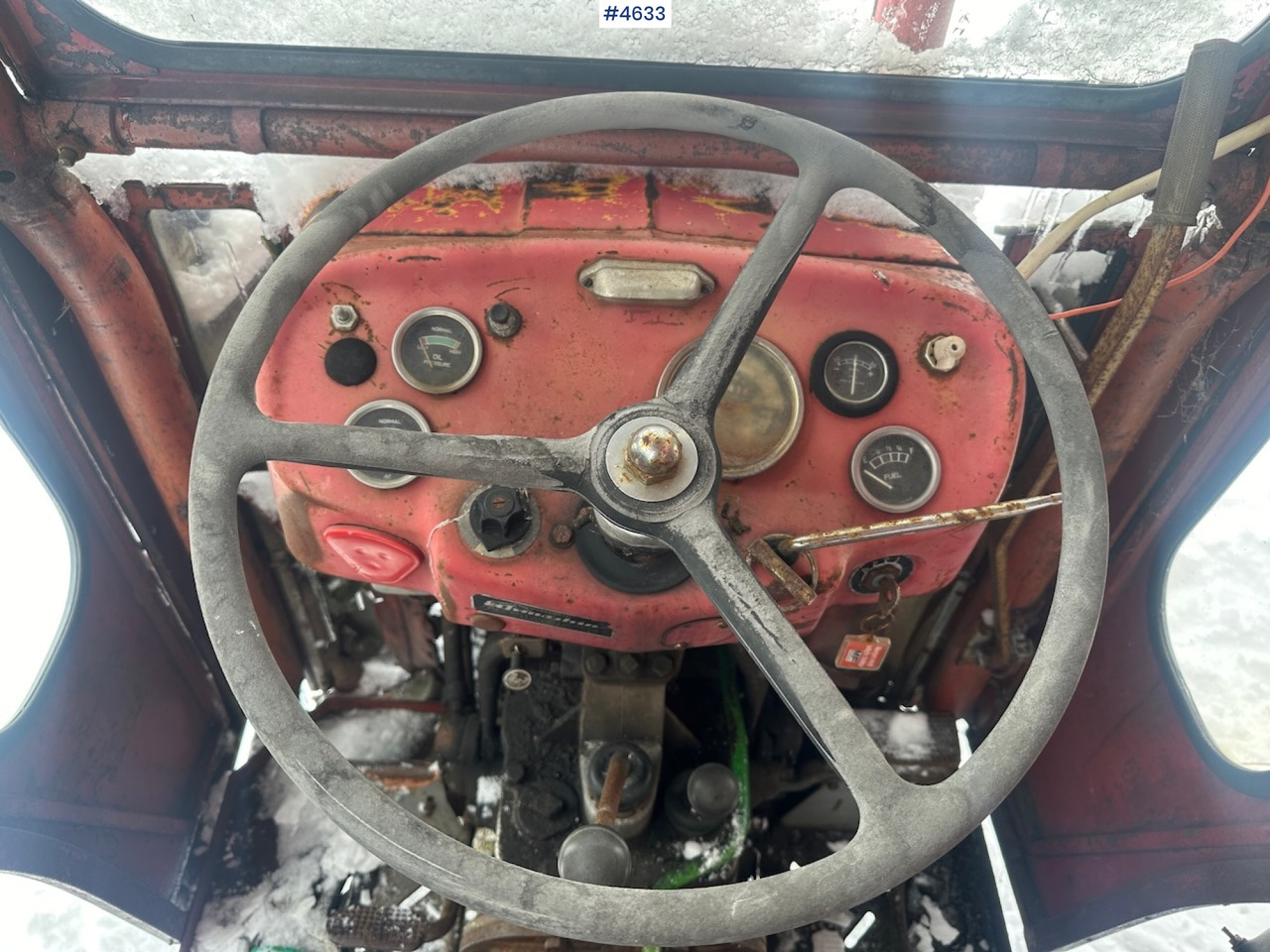 Tracteur agricole 1968 Massey Ferguson 135 w/ loader.: photos 16