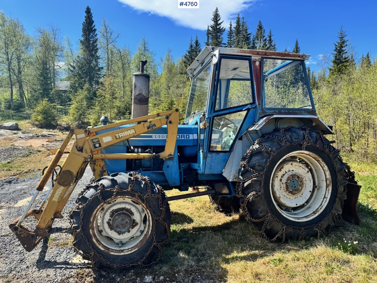 1978 Ford 6600 4x4 w/ Front Loader, Bucket, Twin Wheels and Winch. - Tracteur agricole: photos 1 1978 Ford 6600 4x4 w/ Front Loader, Bucket, Twin Wheels and Winch. - Tracteur agricole: photos 1