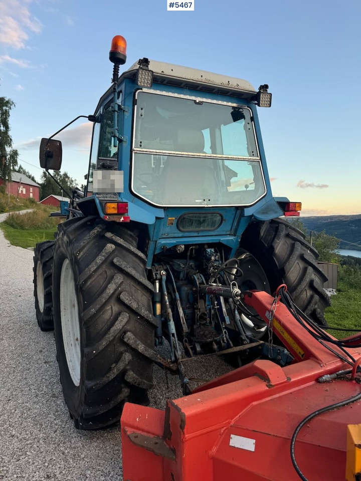 1983 Ford 7710 4x4 w/ frontloader - Tracteur agricole: photos 5 1983 Ford 7710 4x4 w/ frontloader - Tracteur agricole: photos 5
