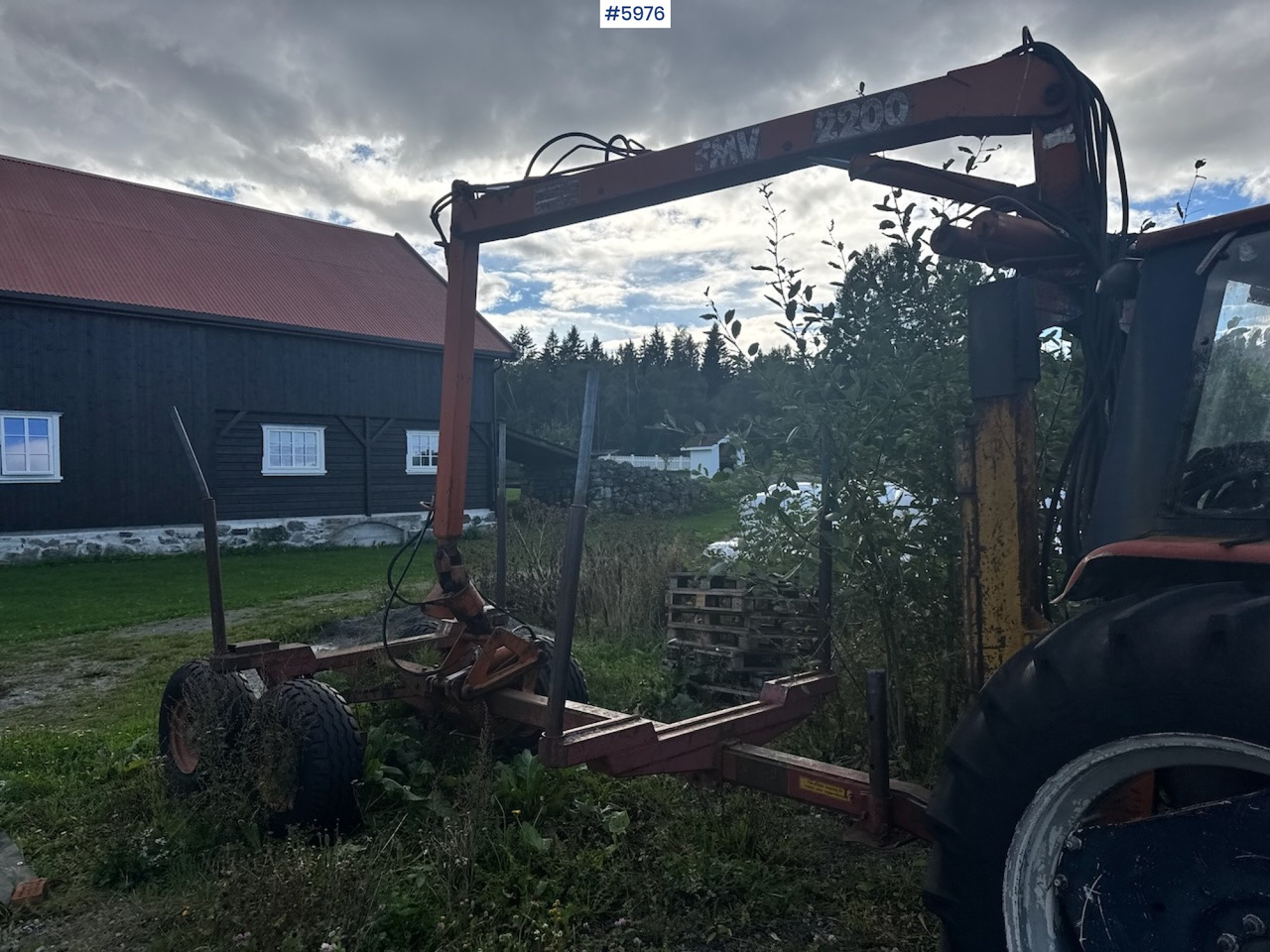 Tracteur agricole 1985 Case International 685 with Log Trailer: photos 19