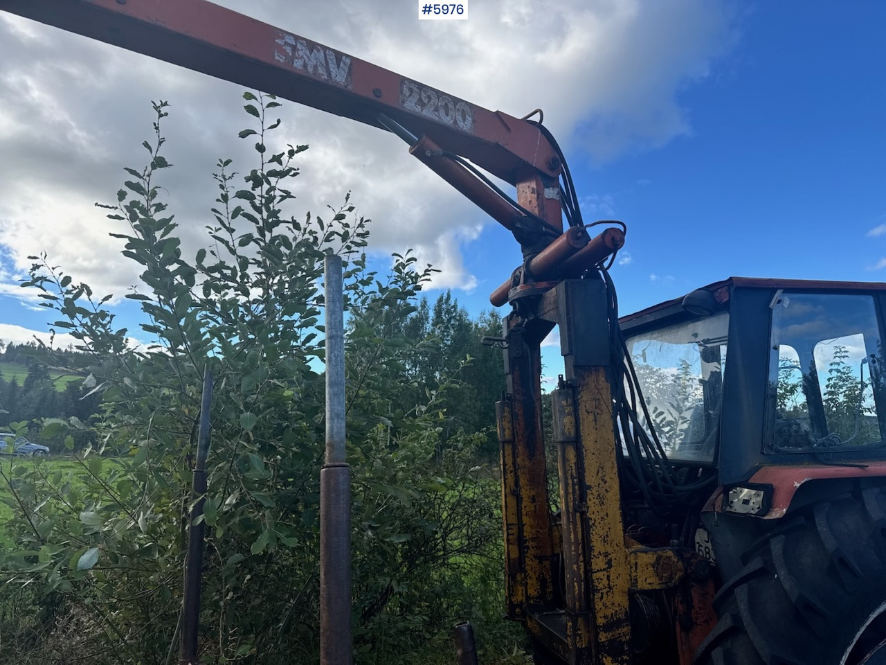 Tracteur agricole 1985 Case International 685 with Log Trailer: photos 20