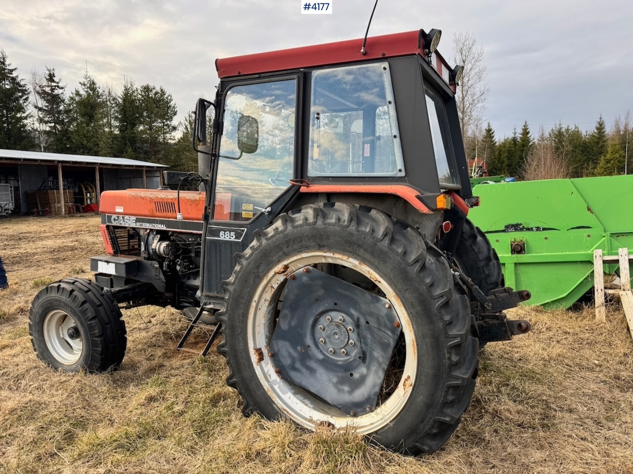 1986 Case International 685 4x2 - Tracteur agricole: photos 5 1986 Case International 685 4x2 - Tracteur agricole: photos 5