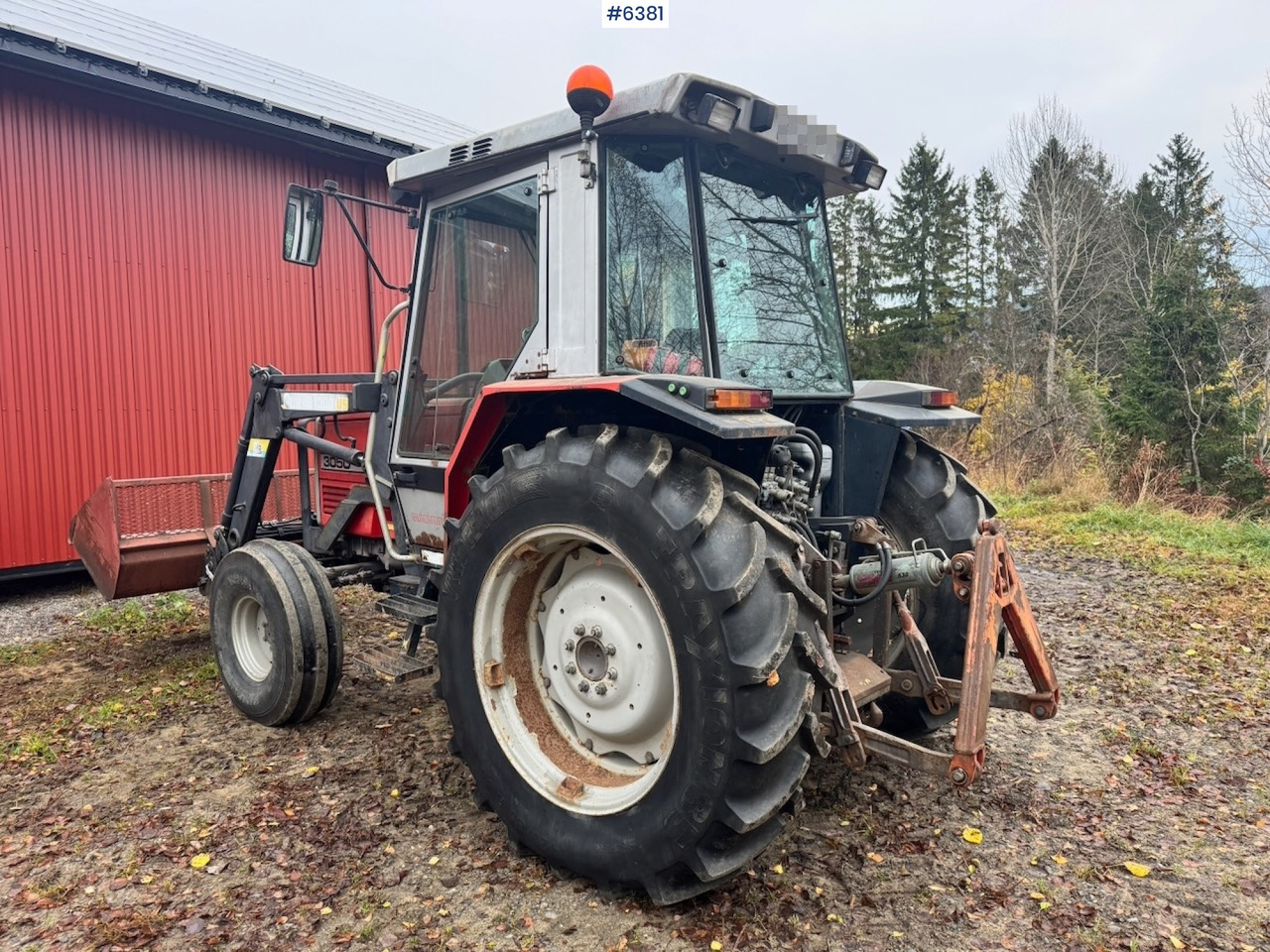 1987 Massey Ferguson 3050 w/ Front loader and twin wheels. - Tracteur agricole: photos 3 1987 Massey Ferguson 3050 w/ Front loader and twin wheels. - Tracteur agricole: photos 3