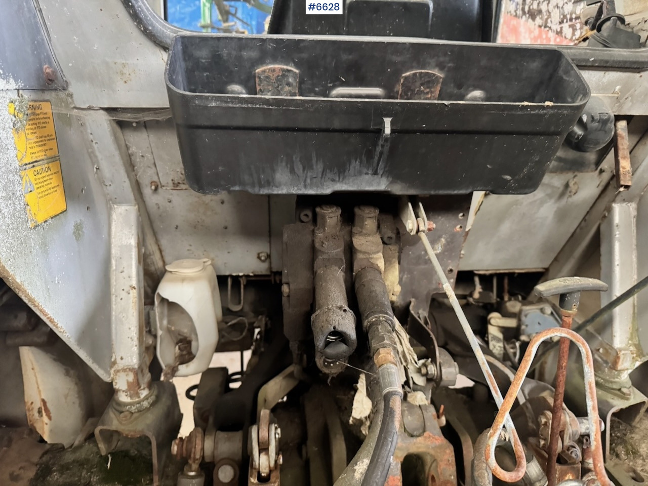 Tracteur agricole 1990 Massey Ferguson 375 4x4 Tractor.: photos 17 Tracteur agricole 1990 Massey Ferguson 375 4x4 Tractor.: photos 17