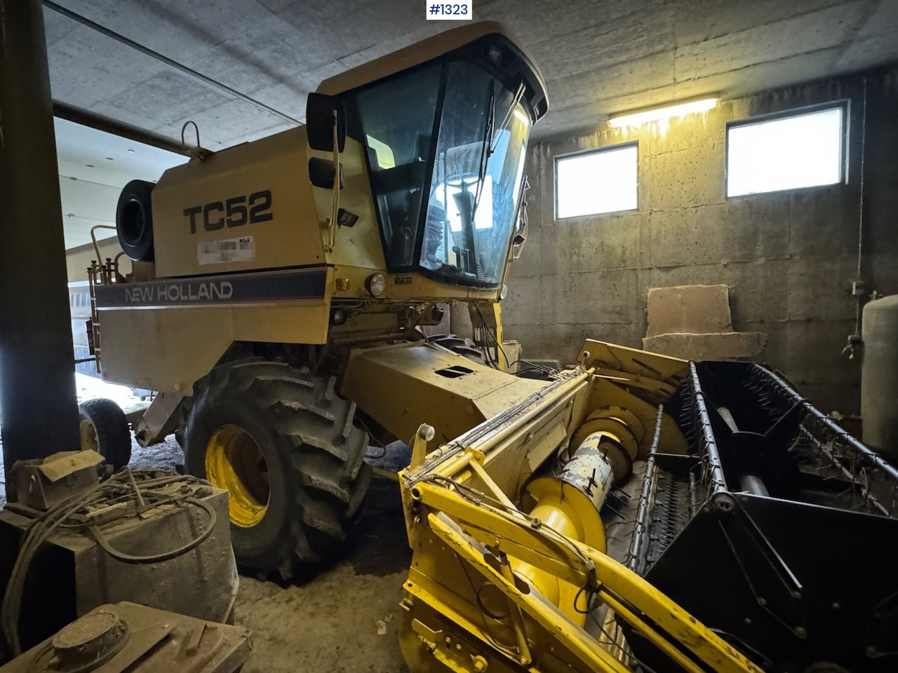 Moissonneuse-batteuse 1992 New Holland TC52 Combine: photos 6