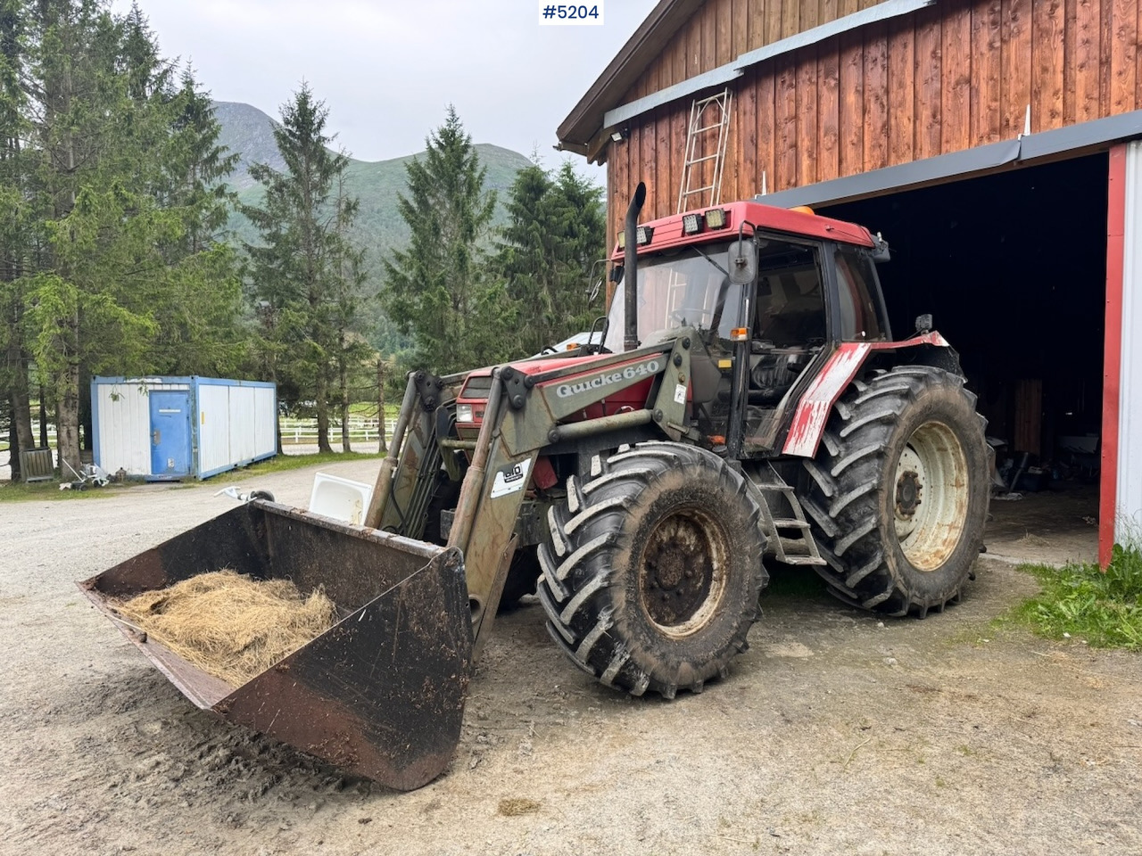 1996 Case International 5120 Maxxum - Tracteur agricole: photos 1 1996 Case International 5120 Maxxum - Tracteur agricole: photos 1