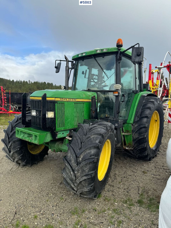 1996 John Deere 6400 4x4 w/ front loader. - Tracteur agricole: photos 5 1996 John Deere 6400 4x4 w/ front loader. - Tracteur agricole: photos 5