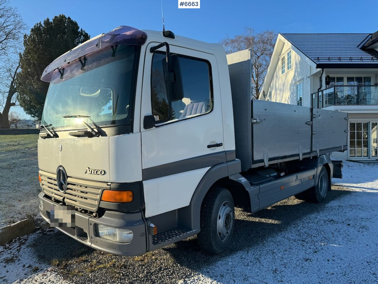 1999 Mercedes Atego 4x2 Tippbil. 173 000 km! - Remorque plateau: photos 1 1999 Mercedes Atego 4x2 Tippbil. 173 000 km! - Remorque plateau: photos 1