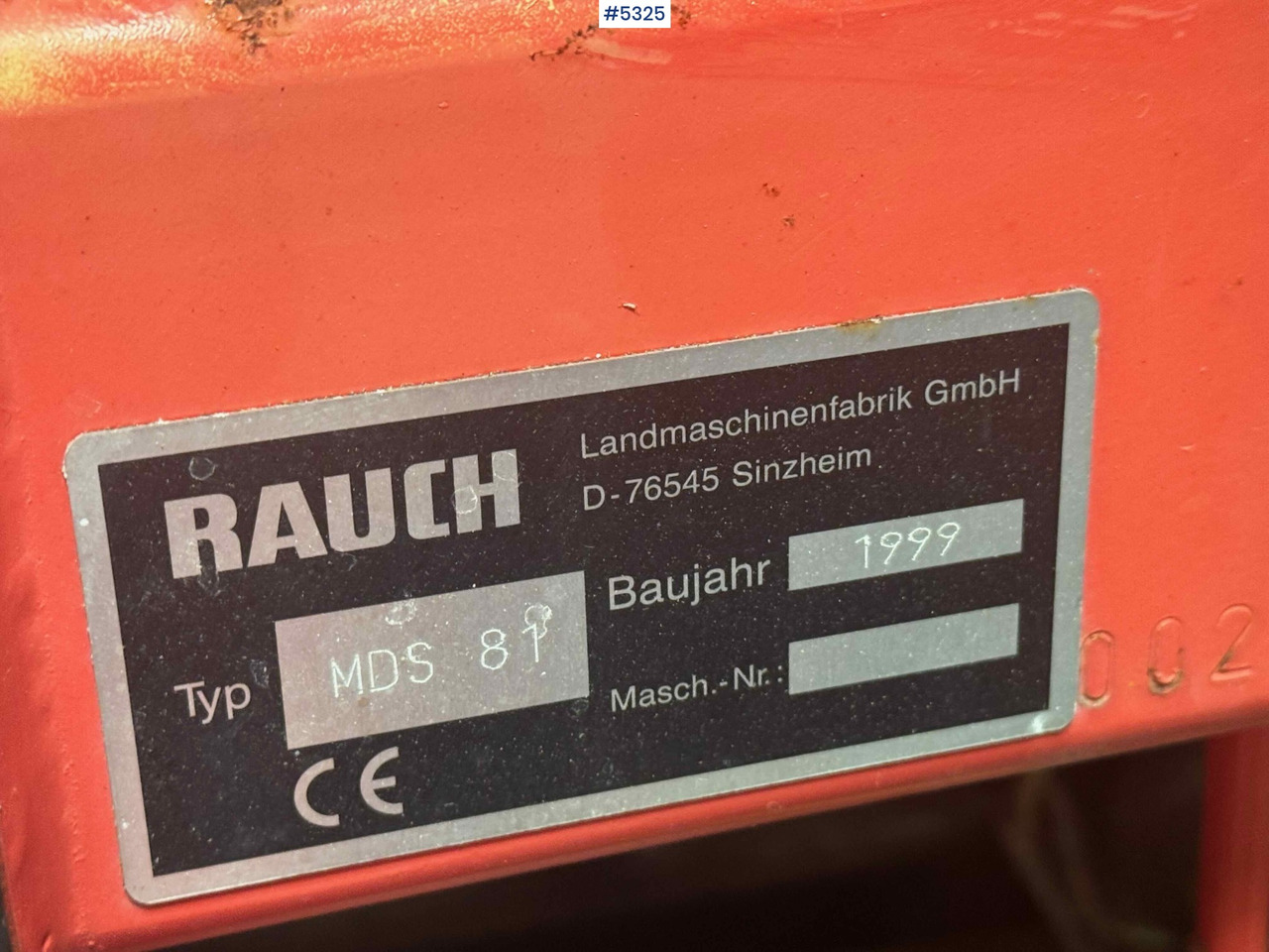 Distributeur d'engrais 1999 Rauch MDS 81 fertilizer spreader: photos 9