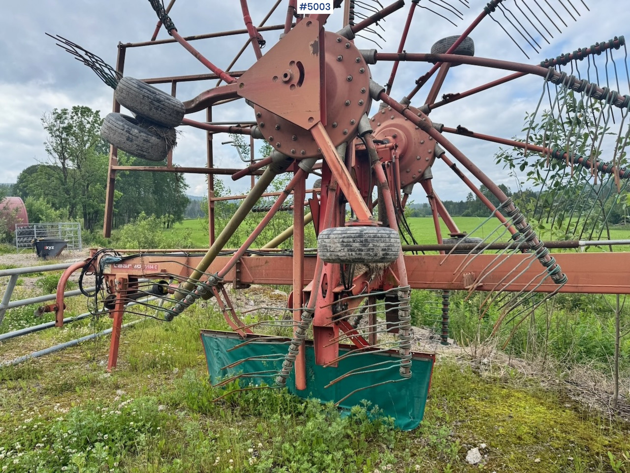 2007 Kverneland Taarup 9184C Collector harrow - Matériel de fenaison: photos 3 2007 Kverneland Taarup 9184C Collector harrow - Matériel de fenaison: photos 3
