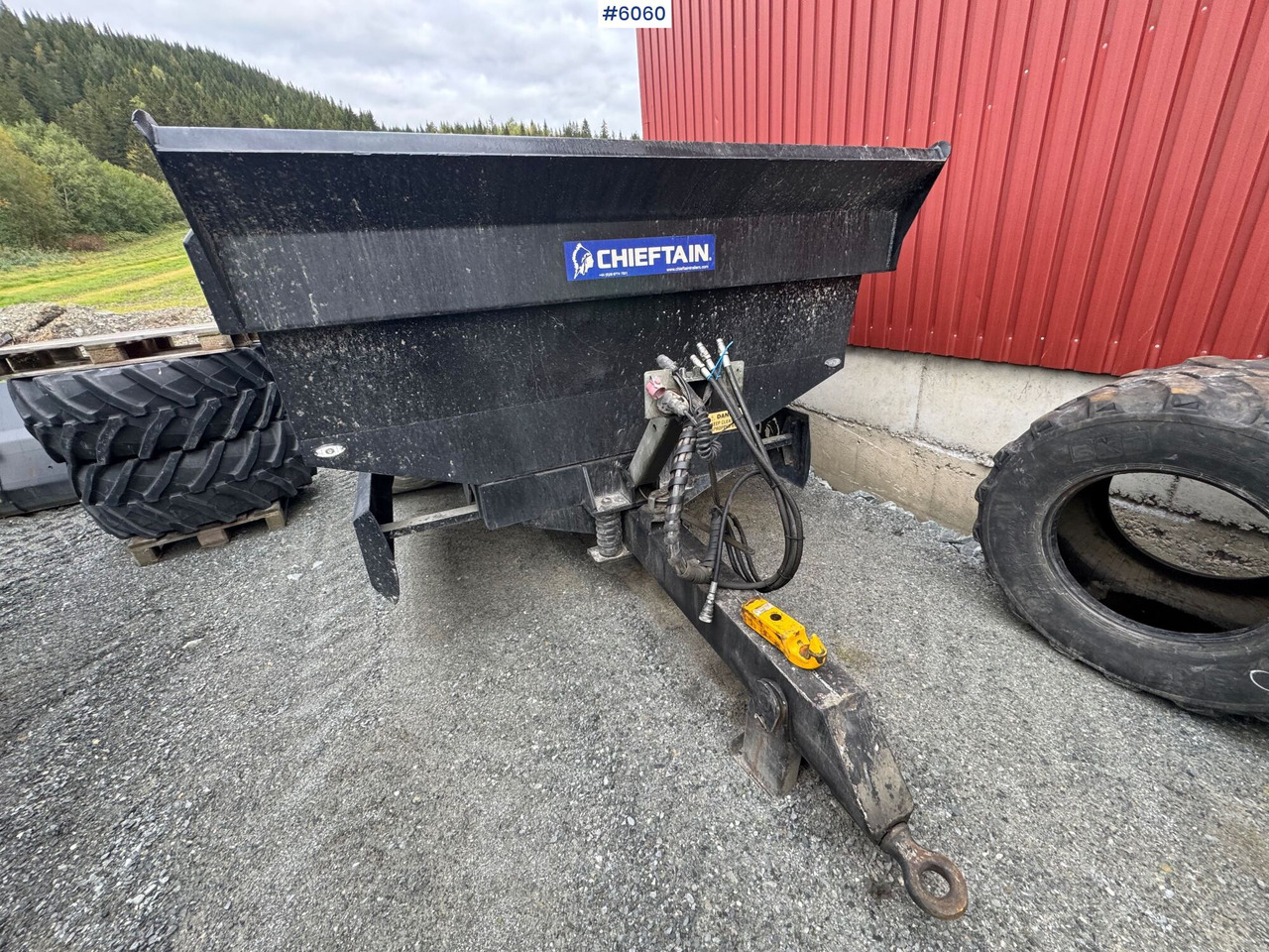 2012 Chieftain Dumper trailer - Remorque agricole: photos 3 2012 Chieftain Dumper trailer - Remorque agricole: photos 3