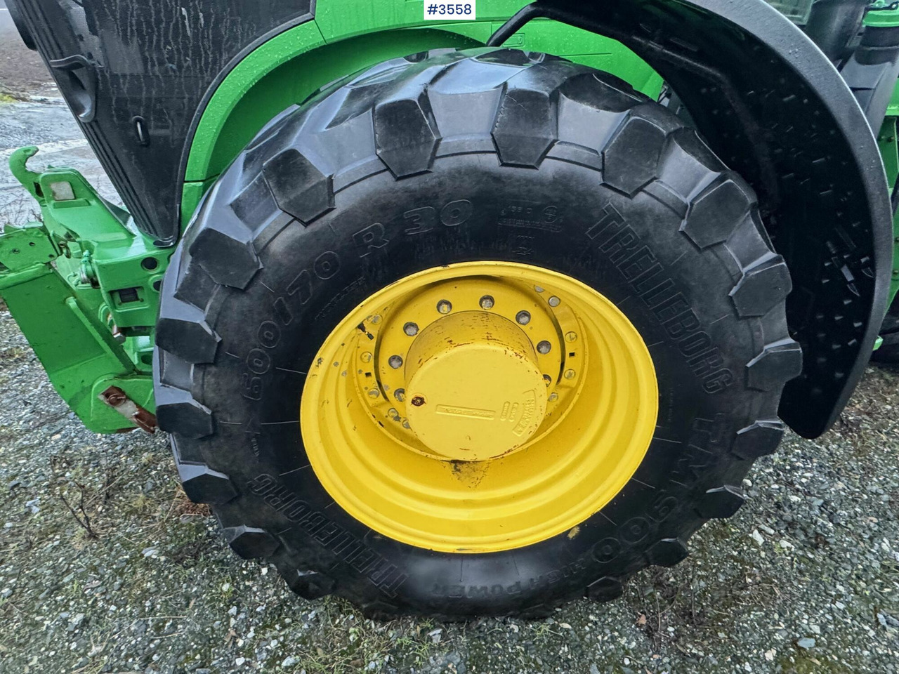 Tracteur agricole 2012 John Deere 7230R w/ GPS and 3 hydraulic outlets!: photos 16 Tracteur agricole 2012 John Deere 7230R w/ GPS and 3 hydraulic outlets!: photos 16