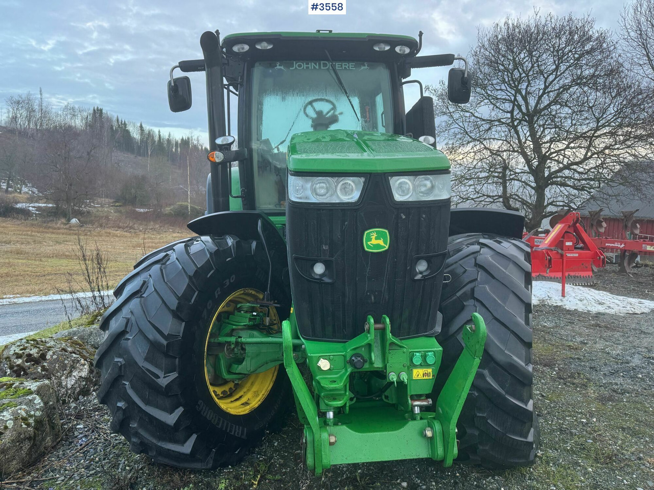 Tracteur agricole 2012 John Deere 7230R w/ GPS and 3 hydraulic outlets!: photos 12 Tracteur agricole 2012 John Deere 7230R w/ GPS and 3 hydraulic outlets!: photos 12