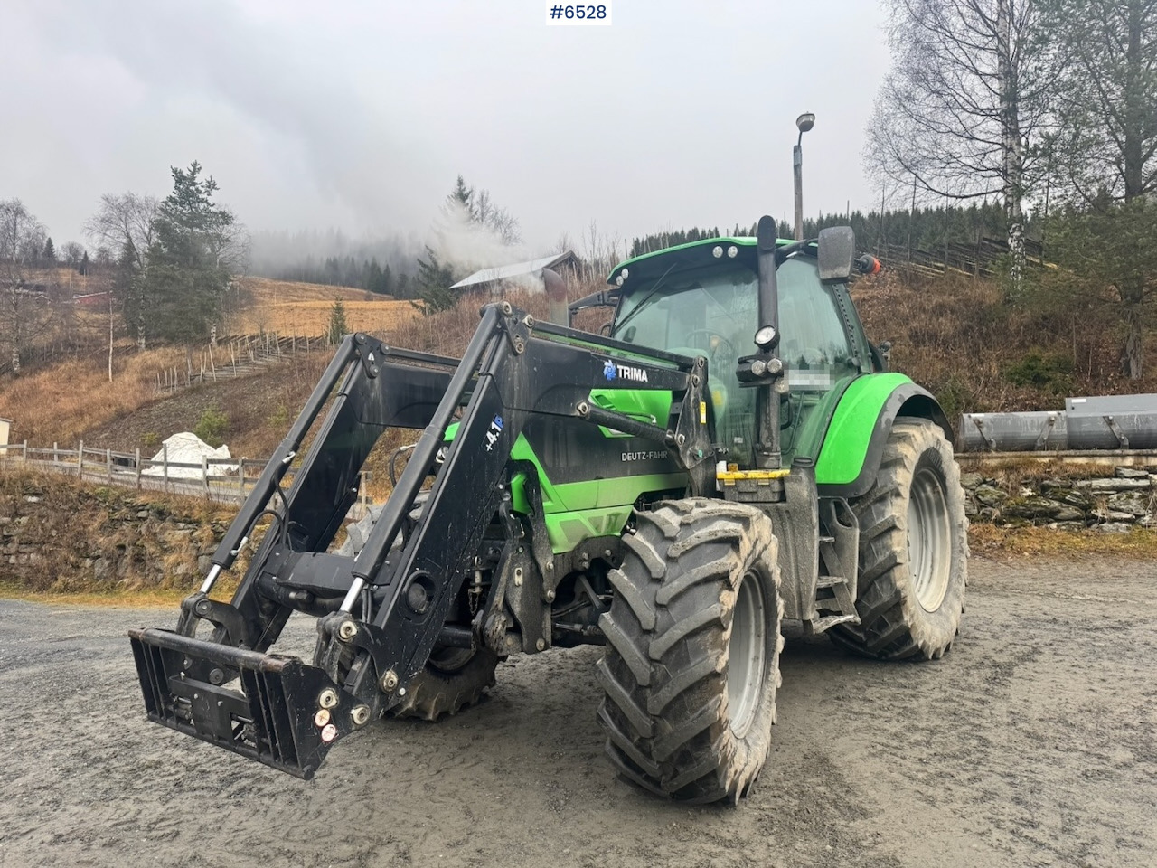 2015 Deutz-fahr 6180 Agrotron w/ Front loader and Front hydraulics. 4010 hours! - Tracteur agricole: photos 1 2015 Deutz-fahr 6180 Agrotron w/ Front loader and Front hydraulics. 4010 hours! - Tracteur agricole: photos 1