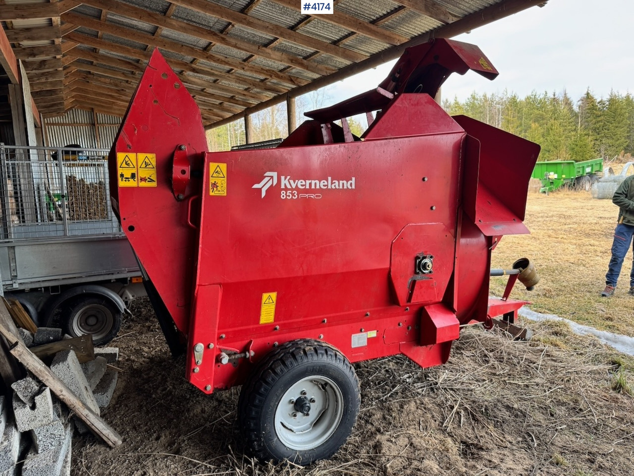 2017 Kverneland 853 Pro Halmblåser - Matériel de fenaison: photos 1 2017 Kverneland 853 Pro Halmblåser - Matériel de fenaison: photos 1