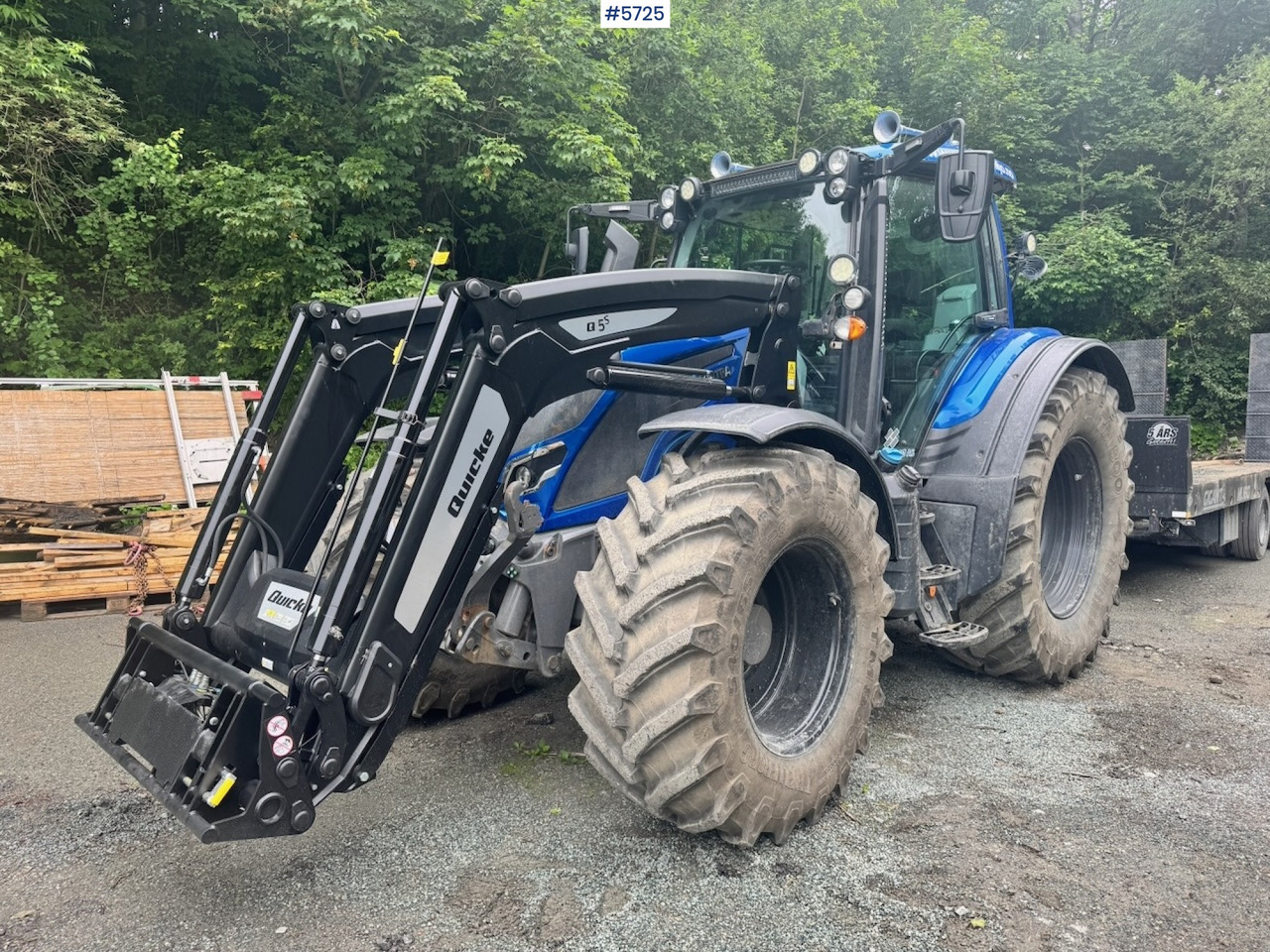 Tracteur agricole 2022 Valtra N175 4x4 w/ Front loader, Hydraulics, Bucket and Pallet forks. Overhauled.: photos 20