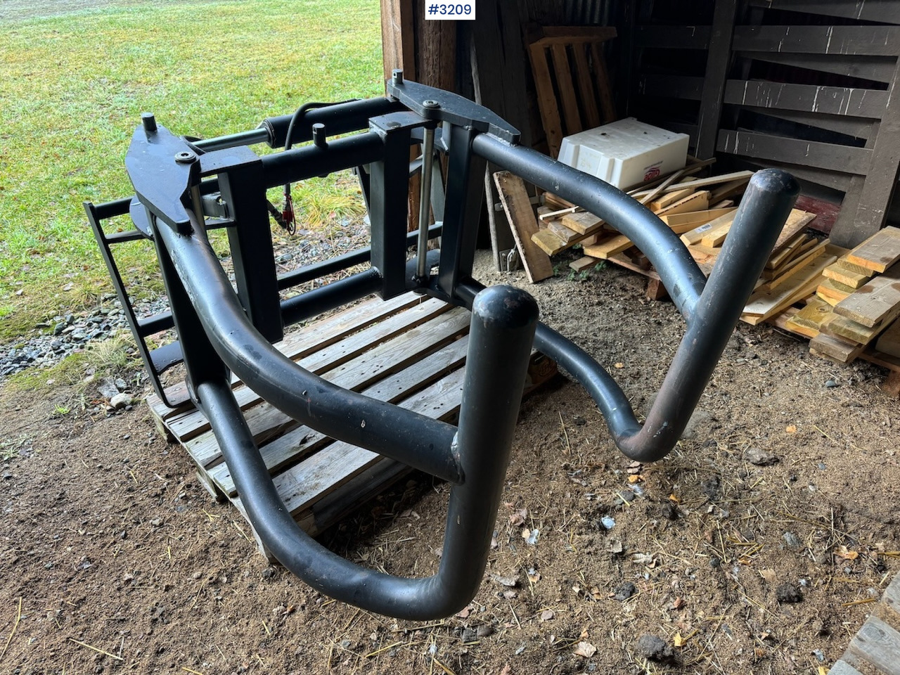 Ålø Flexigrip 160 Round bale clamp - Matériel de fenaison: photos 4 Ålø Flexigrip 160 Round bale clamp - Matériel de fenaison: photos 4