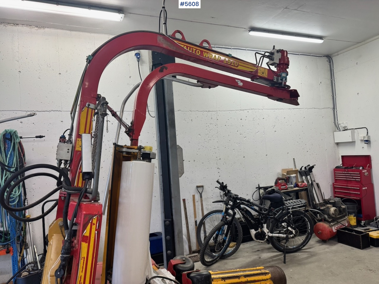 Approx. 2005 Tellefsdal Round Bale Wrapper. New control box - Matériel de fenaison: photos 3 Approx. 2005 Tellefsdal Round Bale Wrapper. New control box - Matériel de fenaison: photos 3