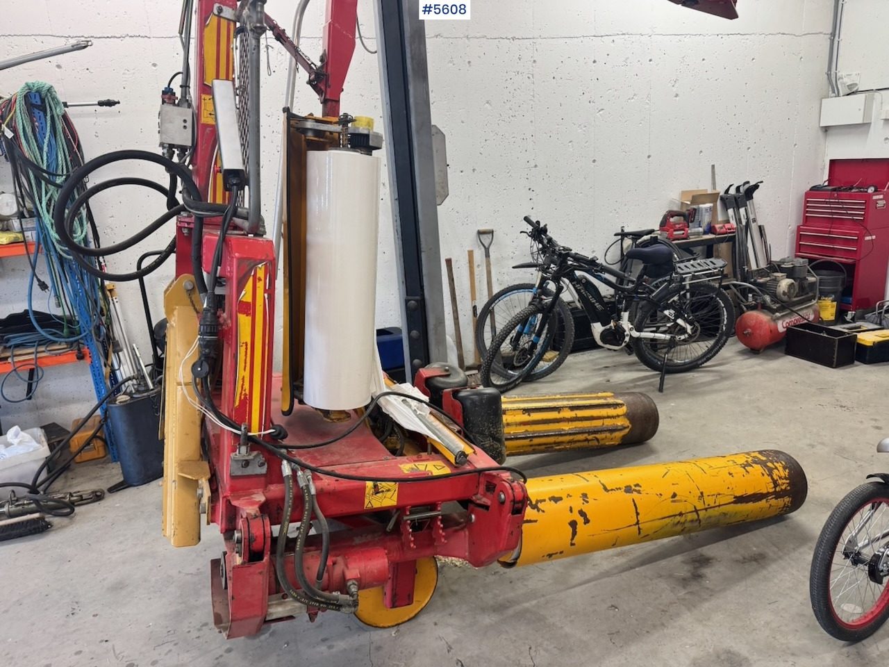 Approx. 2005 Tellefsdal Round Bale Wrapper. New control box - Matériel de fenaison: photos 5 Approx. 2005 Tellefsdal Round Bale Wrapper. New control box - Matériel de fenaison: photos 5